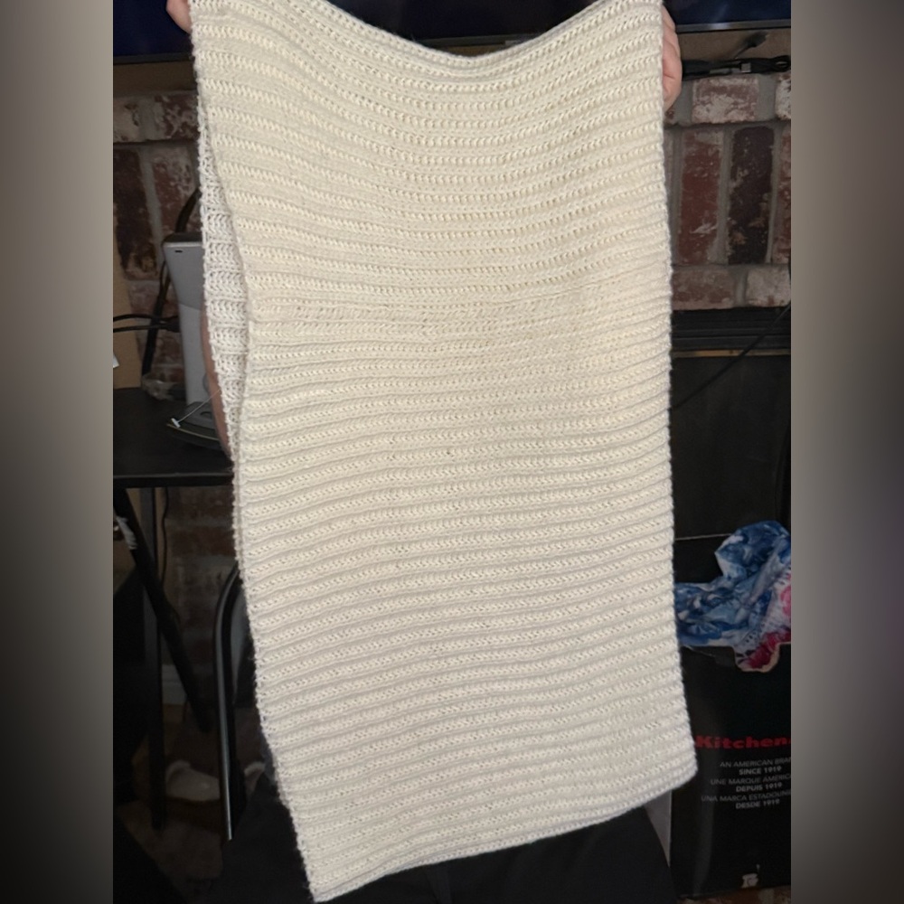 Michael Kors Infinity Scarf - Cream